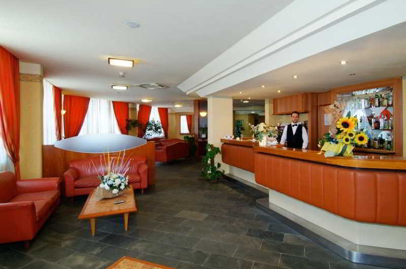 Grand Eurhotel Montesilvano Marina Exteriér fotografie