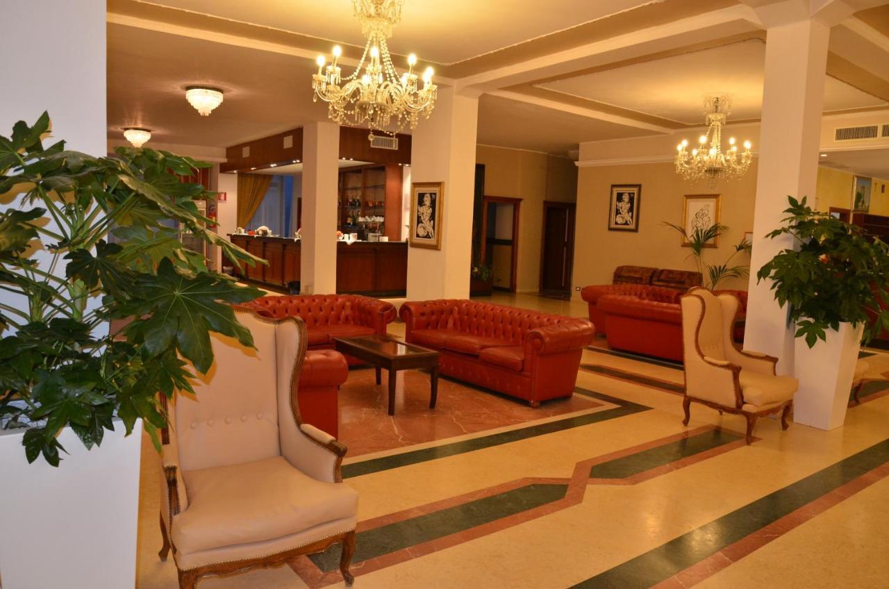 Grand Eurhotel Montesilvano Marina Exteriér fotografie