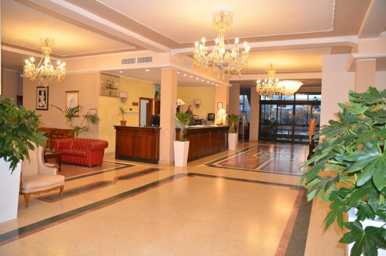 Grand Eurhotel Montesilvano Marina Exteriér fotografie