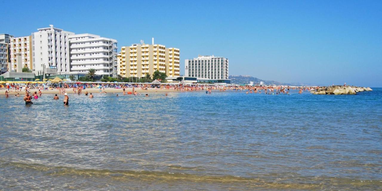 Grand Eurhotel Montesilvano Marina Exteriér fotografie