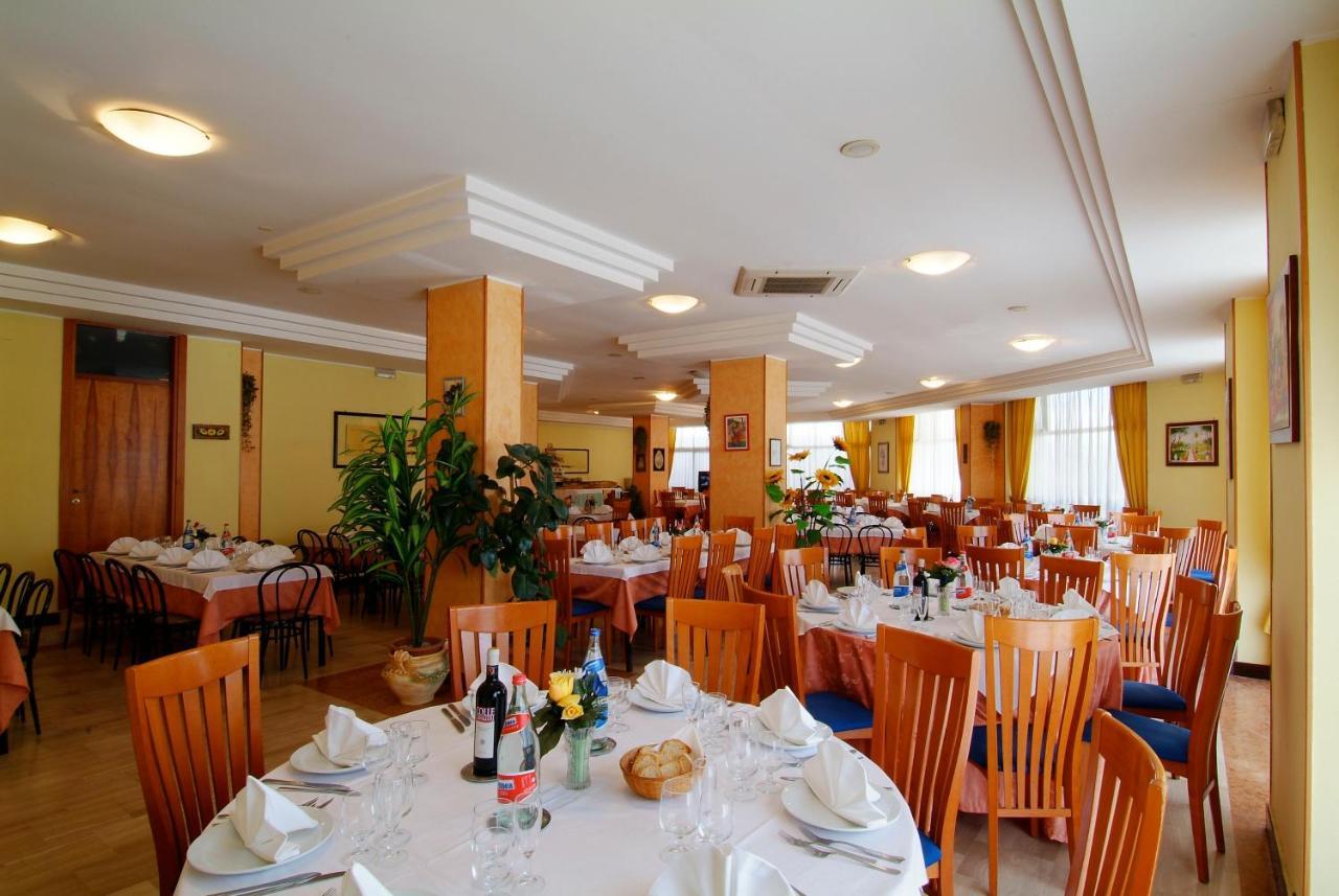 Grand Eurhotel Montesilvano Marina Exteriér fotografie